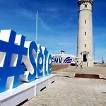 Appartement Centre Ville De Sete, Meuble, Climatise A 5 Minutes Des Plages